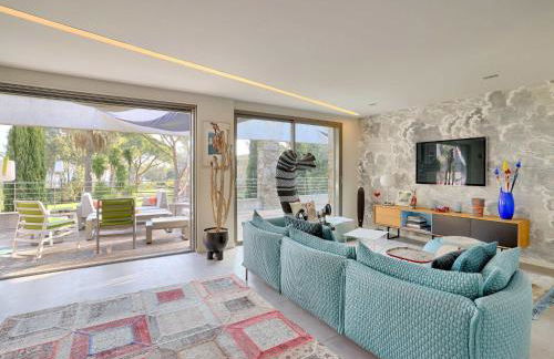 Elegant Villa Overlooking Gaou Bay - Foto 15