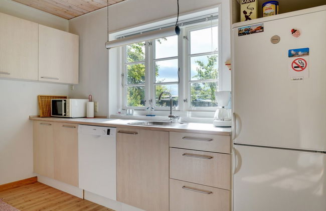 "Hildegunn" - 200m from the sea - Photo 14