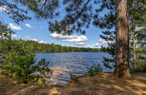 Delightful Guest House Cabin in the Adirondacks - Foto 12