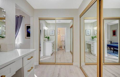 New Poolside Paradise in Vegas with BBQ and Games - Foto 17