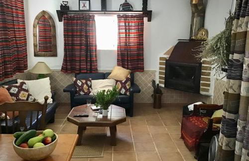 3 Bed Lodge - Sleeps 6 - Pool - Terrace - Parking - Foto 28