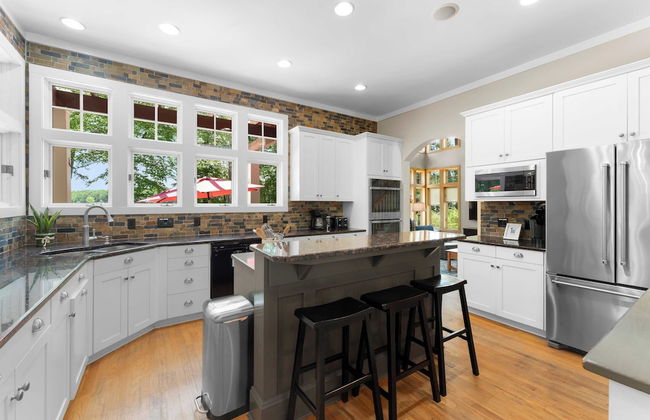 Boathouse Cove by Avantstay Pool + Swim Dock Hot Tub - Foto 18