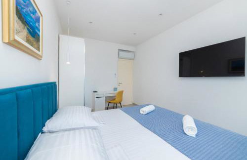 Familiy Villa Navis with heated pool - Photo 71