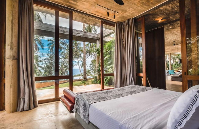 Sustainably Designed Villa Overlooking Indian Ocean - Photo 9