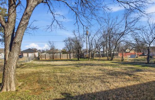 Modern 2BR Near Downtown OKC home - Foto 29