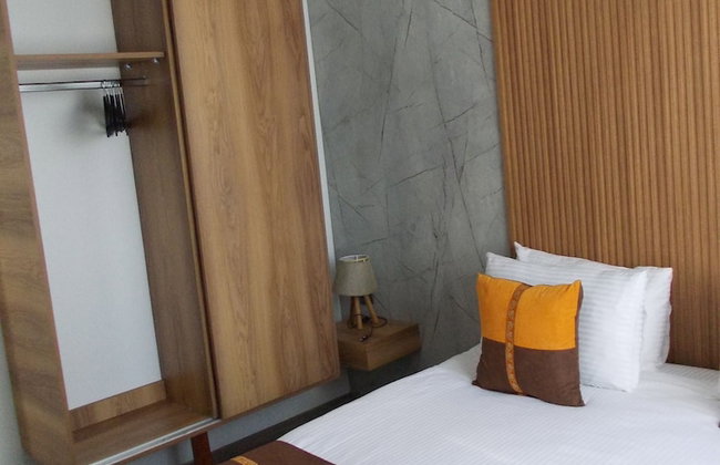 Sorta Hotel - Photo 34