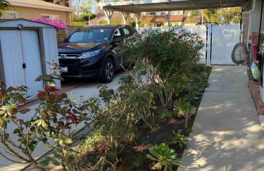 Pool Front Romantic Getaway withPrivate Entry - Foto 44