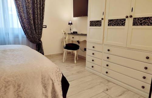 Alloggio Turistico Giulietta e ROMEO - INTERO APPARTAMENTO - Villafranca di Verona, Zimmer, Holiday Rooms - Foto 48