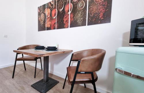 Alpha Apartments - Photo 13