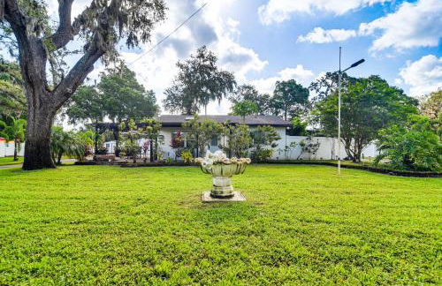 Hot Tub and Fenced Yard Tranquil Home in Valrico! - Foto 30