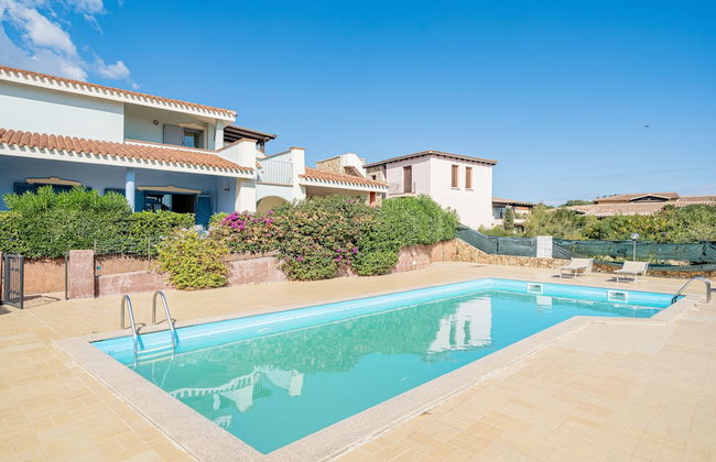 Residence with pool in Cala Girgolu - Foto 11