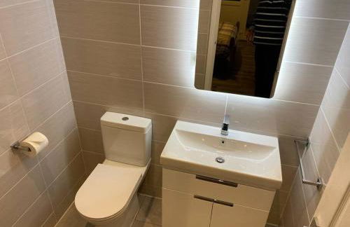 Happy days Moreton , 2 miles from Hoylake Wirral - Foto 24