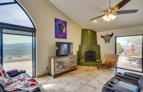Views and Fire Pit Hilltop Retreat in Rio Rico! - Foto 4