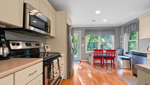 Blue Bear Cottage at Simple Life Rentals - Foto 5