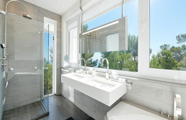 Lavish Villa With Infinity Pool and Views - Foto 22