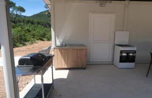 Robinson olive tree huts - Photo 4