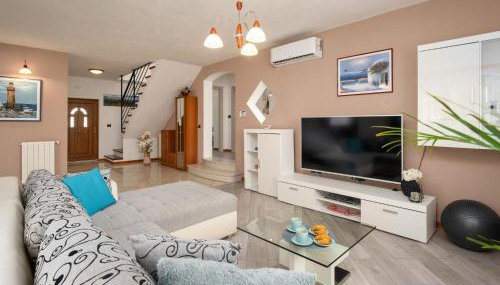 Splendid Villa in Vi inada with sauna - Foto 2