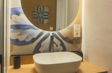 VELALMA -Edificio exclusivo de apartamentos turisticos en Centro histórico-JAEN - Foto 47