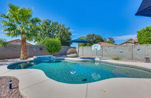 Patio and Fire Pit Peoria Getaway Near Golfing! - Foto 30