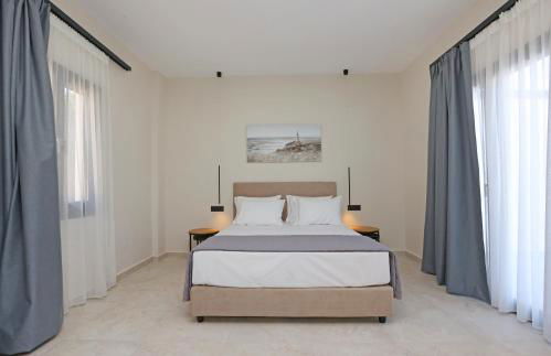 Caldera Suites "Φάρος" - Photo 13