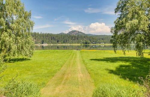 Newport Riverfront Home with Deck and Fire Pit! - Foto 31