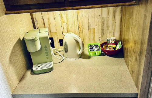 Puffy Panda RV-Hot Tub-Sleeps 2 - Foto 13