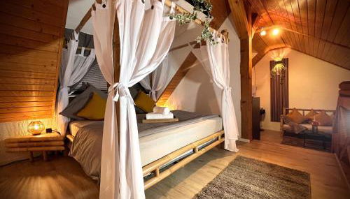 Stay by Home Deluxe Apartment WiFi-PS4-TV-Loft-Bath-Kitchen - Foto 4