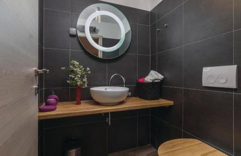 Gorgeous Home In Nedescina With Sauna - Foto 62