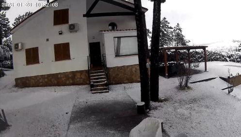 La Piñona - ACOGEDOR CHALET EN LAS ESTRIBACIONES DE LA SIERRA DE GREDOS - CASA PARA 6 PERSONAS CON PISCINA EN EL TIEMBLO ÁVILA - Photo 2