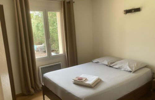 Villa récente avec piscine privée - Foto 17