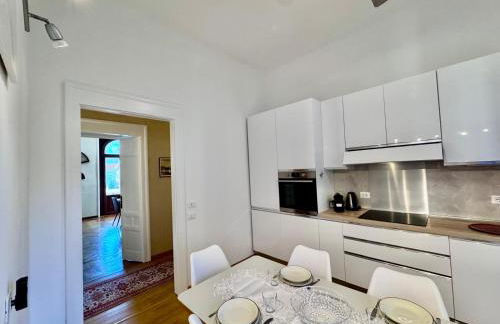 Kibilu - Luxury City Centre APT with Parking - Foto 43