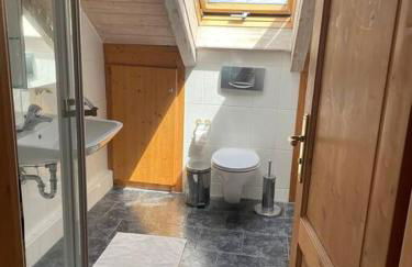 Sonnige 2-Zimmer Wohnung unterm Dach - Foto 10