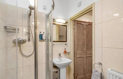 15A St Giles with parking - Foto 32