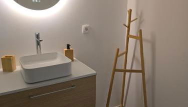 T2 cosy, calme avec balcon, parking et Netflix - Foto 3