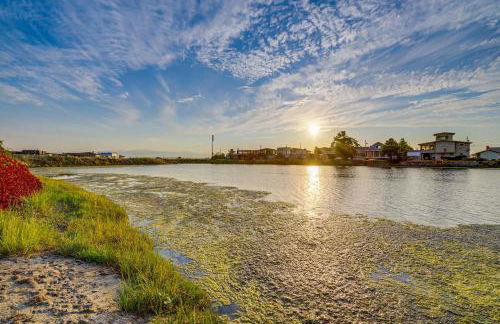 Beach Access, Deck Waterfront Whidbey Island Home - Foto 24