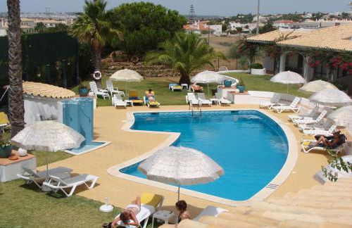 FLOR DO VALE - APARTAMENTOS TURISTICOS - Foto 12