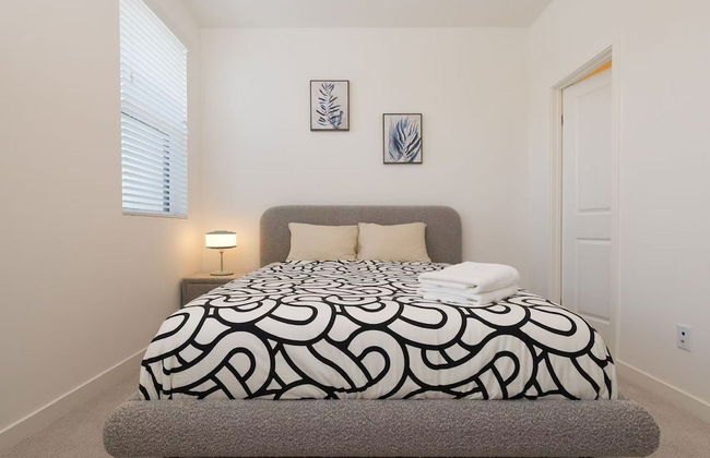 Modern Designer Stay Bright Chic Spacious - Foto 3