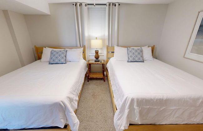 Dolphin Point 306c 2 Bedroom Condo by RedAwning - Foto 3