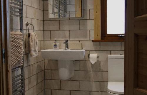 Viaduct Fishery Lodges - Foto 49