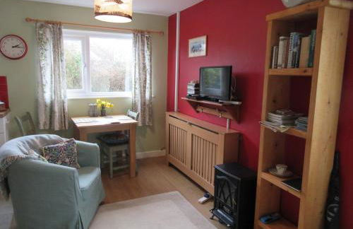 Swinhay 61 Newtown Rd Hook - Photo 6