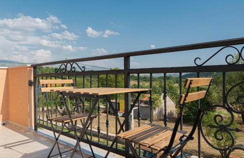 Awesome Home In Ruzic With Jacuzzi - Foto 16