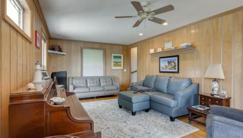 Gem of Narragansett Beach, House Retreat! - Foto 4