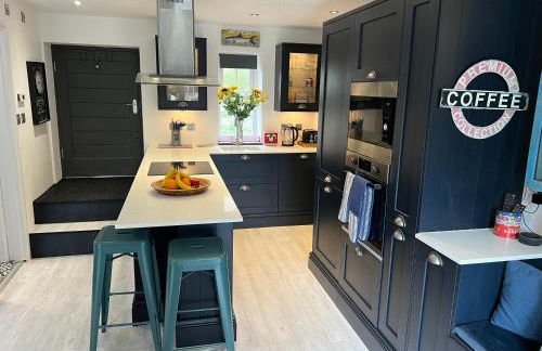 The End House at The Old Farmhouse - Photo 5