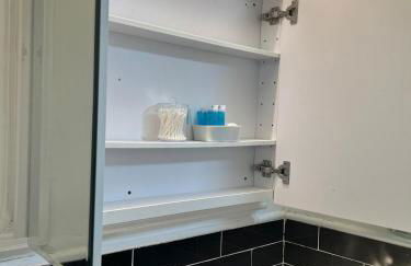 New 3 BR Apt in Elizabeth Railroad Style Path Train Bus Hospital EWR Airport NJ Manhattan NYC - Foto 19