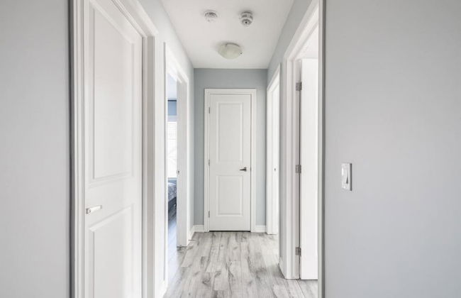 Modern 3BR House Steps to the Beach - Photo 46