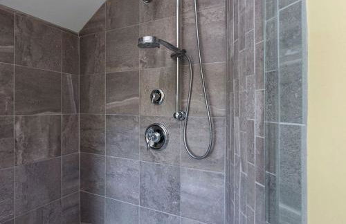 Exquisite Sunny Cabin Rental with a Hot Tub in Front Royal, Virginia - Foto 25