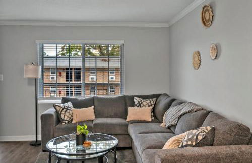 Duke - Pet Friendly 1BR with Gym & Pool - Foto 12