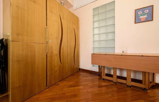 Via Avvocata 10 in Napoli - Photo 3