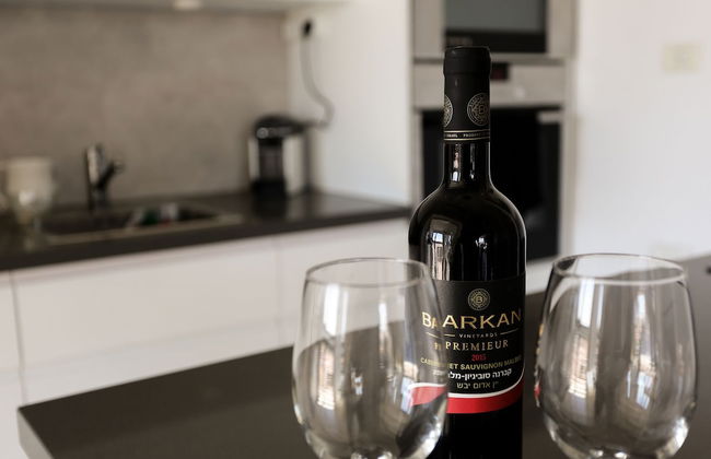 Amazing Apartment near Mahane Yehuda - Photo 26