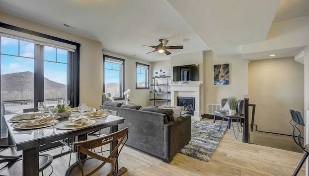 Hot Tub, Walk to Park City Mtn Ski Lift Blackstone at the Canyons by Avantstay - Foto 2, Interior